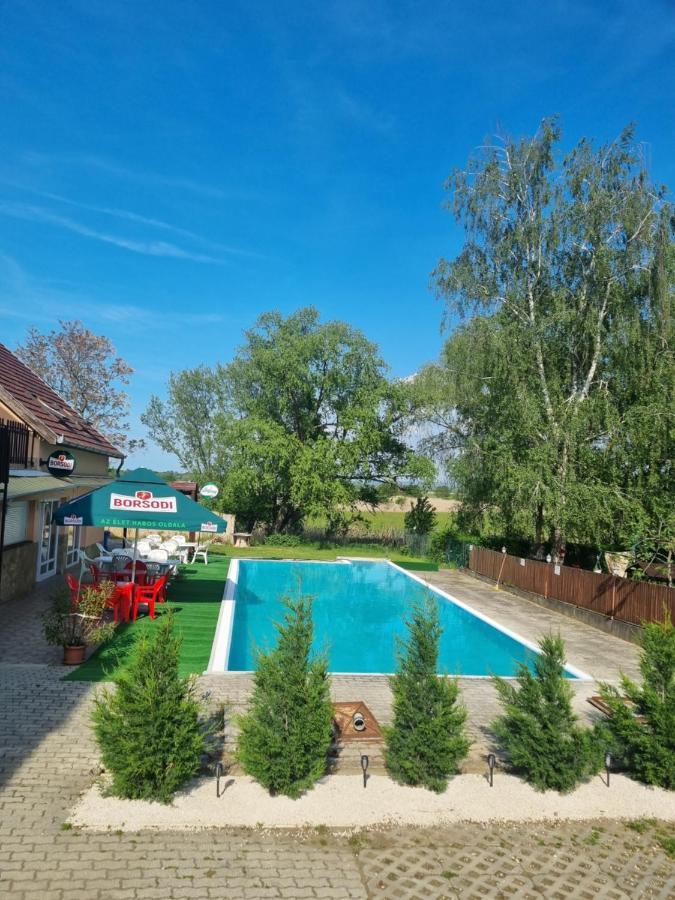 Beach Taban Vendeghaz Balatonlelle Dış mekan fotoğraf